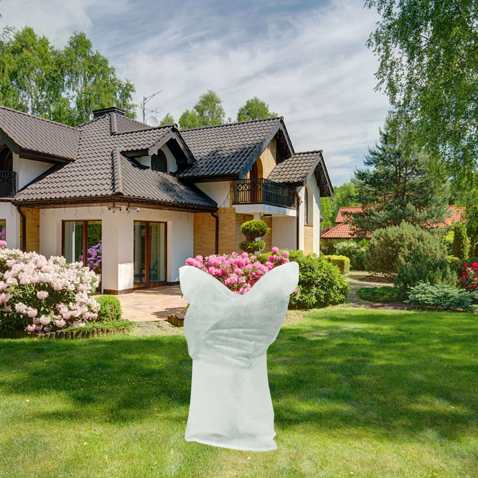 

Sapling Insulation Cover Plant Frost Protection Non-woven Fabric Anti-freeze Durable Breathable Fits Flowers Mini Trees Prevents