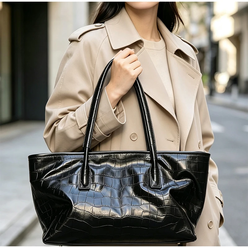 Luxuriöse Handtasche aus Rindsleder mit Krokodil-Textur und Steinmuster, Große Kapazität, Damen-Schultertasche mit Magnetverschluss, Schwarz – Detail 9