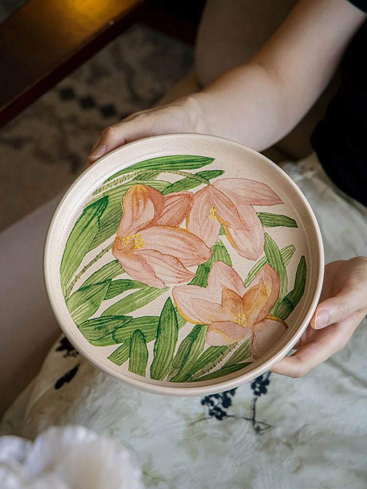 

Vintage Ceramic Dinner Plate Creative Dessert Dish Retro Style Tableware for Restaurant