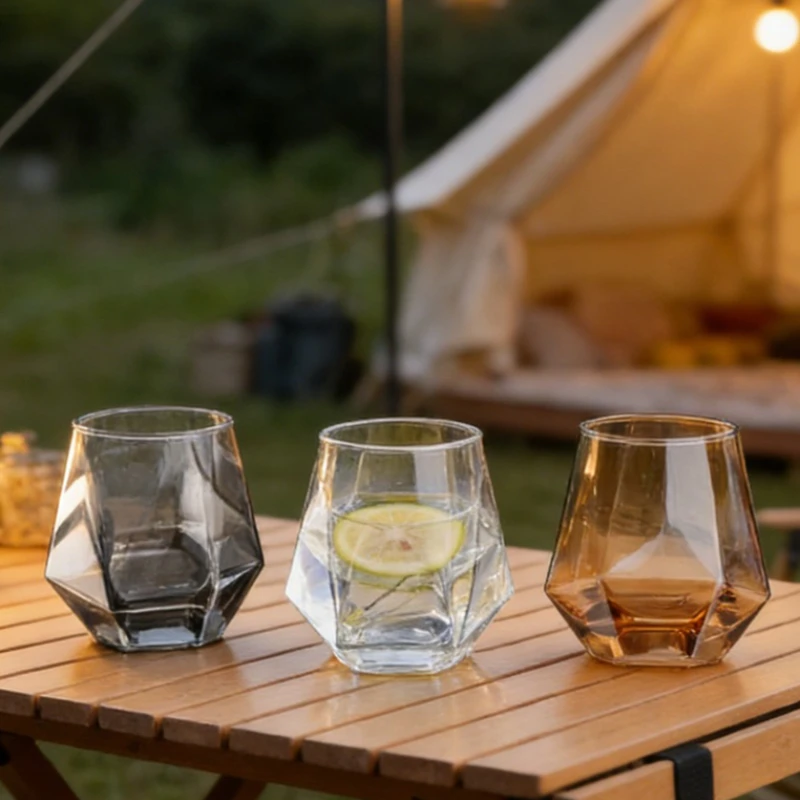 

Модные креативные стаканы для коктейлей, виски и пива в европейском стиле, шестигранные стеклянные кружки, высококачественные стаканы для сока и напитков