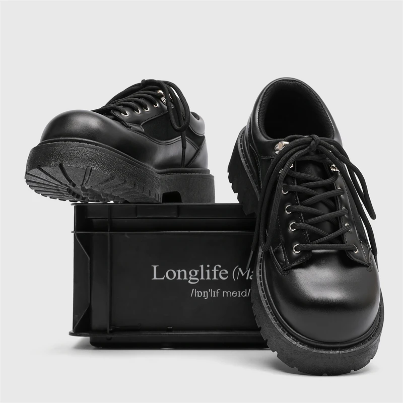 

2025 Новый стиль, обувь для скейтбординга, модная мужская обувь, новый цвет, нишевые студенческие повседневные спортивные кроссовки с низким берцем, мужская обувь 37-44 2025 Sum