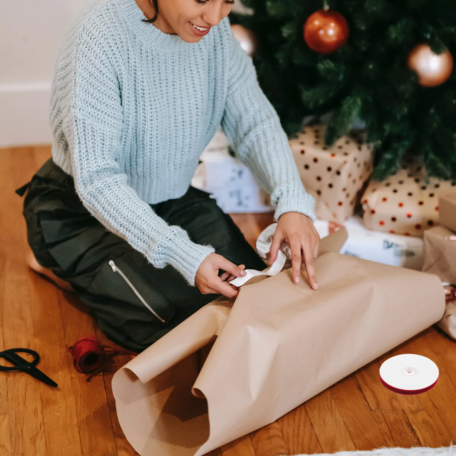 

1 Roll Wrapping Ribbon Fashionable Durable Cuttable Gift Ribbon for Present Wrap Bowknot Packing Strip Wrapping Strap for Gift