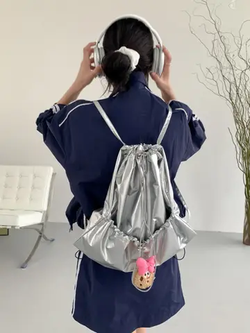 트렌디한 백팩 여성용 여유로운 핏 크로스 스트랩 폴리에스터 여행용 백팩 가방 배낭 백팩 가방 배낭 백팩