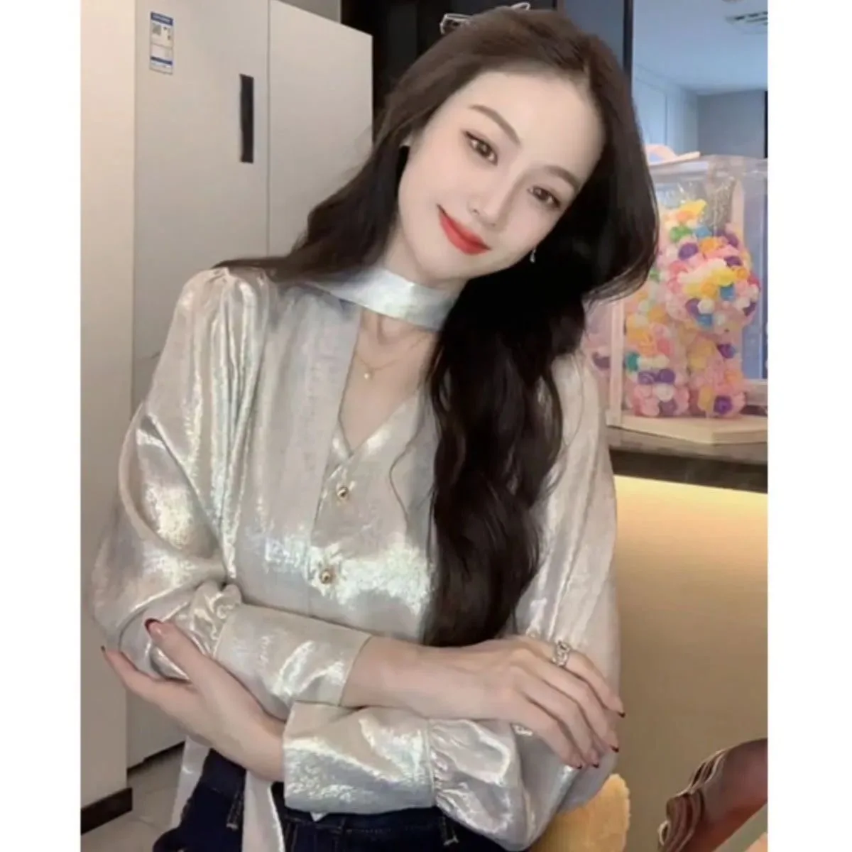 Elegant V-Neck Long Sleeve Loose Women's Shirt Stylish Slimming Versatile Top Autumn New Arrival Fashionable Commute Style