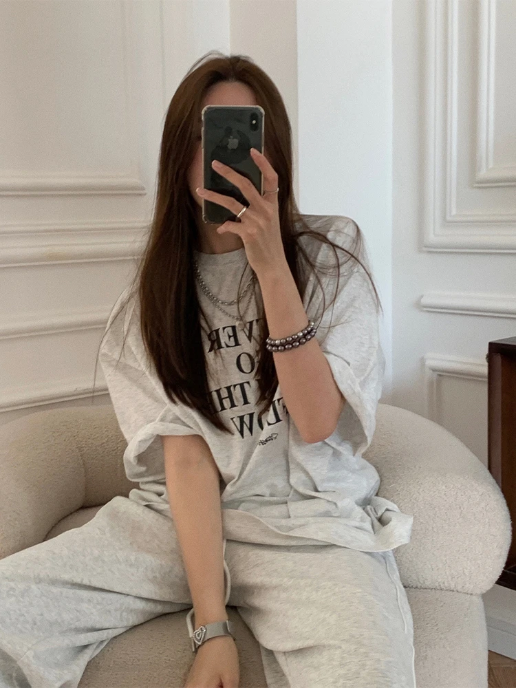 T-shirt rétro américain pour femme, été 2024, ample, long, imprimé, tendance, en coton, col rond, motif textuel