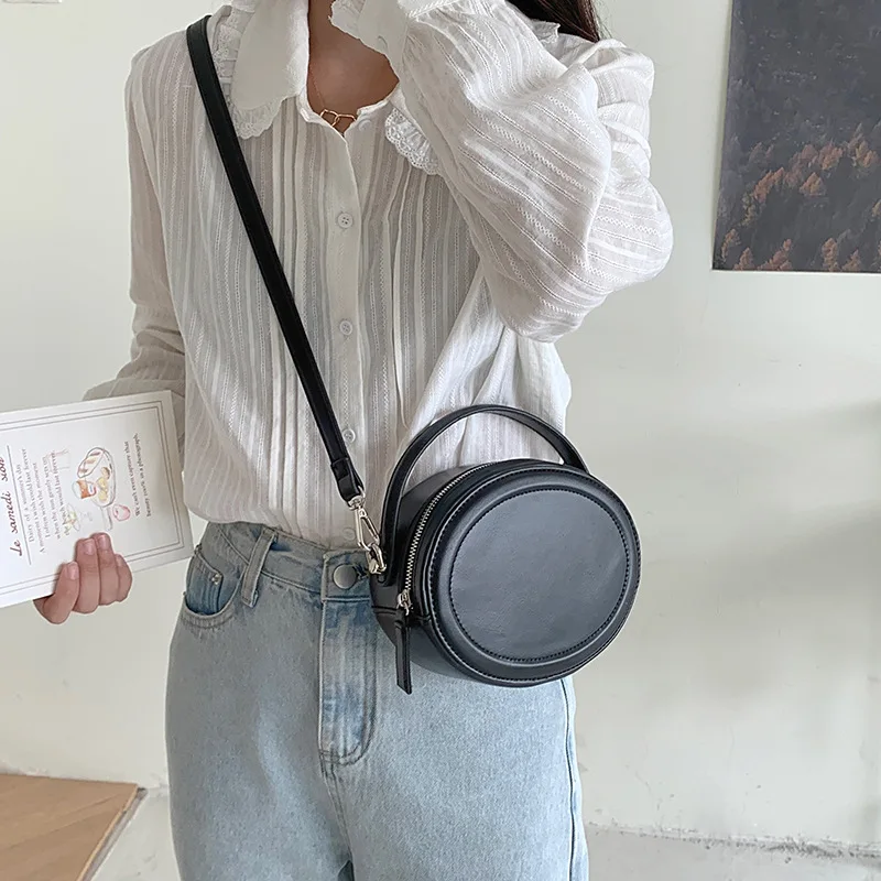 New Arrival Niche Handbag Women Shoulder Bags Semicircle Soft Simple Dumpling Bags Lightweight Zipper Messenger Bags