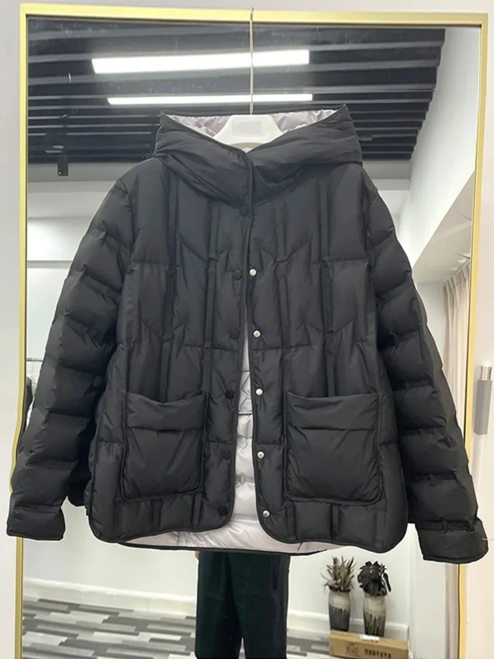 2024 Winter New Women 90% White Duck Down Coat Female Single-Breasted Puffer Jacket Fashion Casual Loose Hooded Parkas