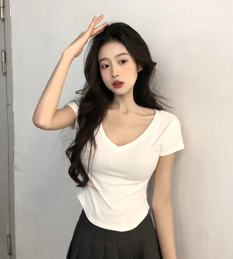 Sexy V-neck Short Sleeve T-shirts for Women Summer New Tees Top Black White Basic Tshirt Y2K Korean Style Women's Clothes 2024