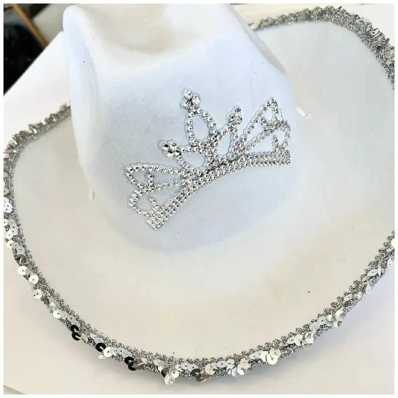 قبعة رعاة البقر الغربية LQ مع تيارا وباندانا، بيضاء - إكسسوار نسائي للحفلات والمناسبات الخاصة، مقاس واحد للبالغين