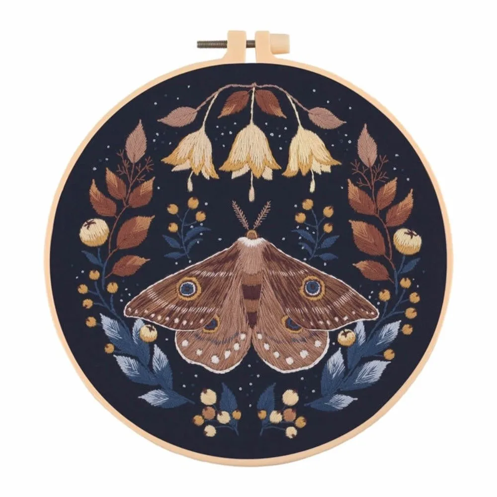 Pre Printed Cloth Embroidery Kit Stamped Pattern Bamboo Hoop Moth Embroidery New Moon Dark Floral DIY Embroidery Set