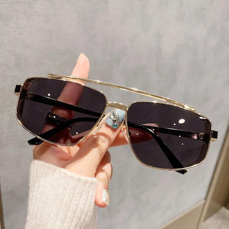 نظارات شمسية عصرية معدنية عالية الجودة ذات شعاع مزدوج للتصوير الفوتوغرافي في الشوارع، نظارات نسائية ملونة متعددة الاستخدامات