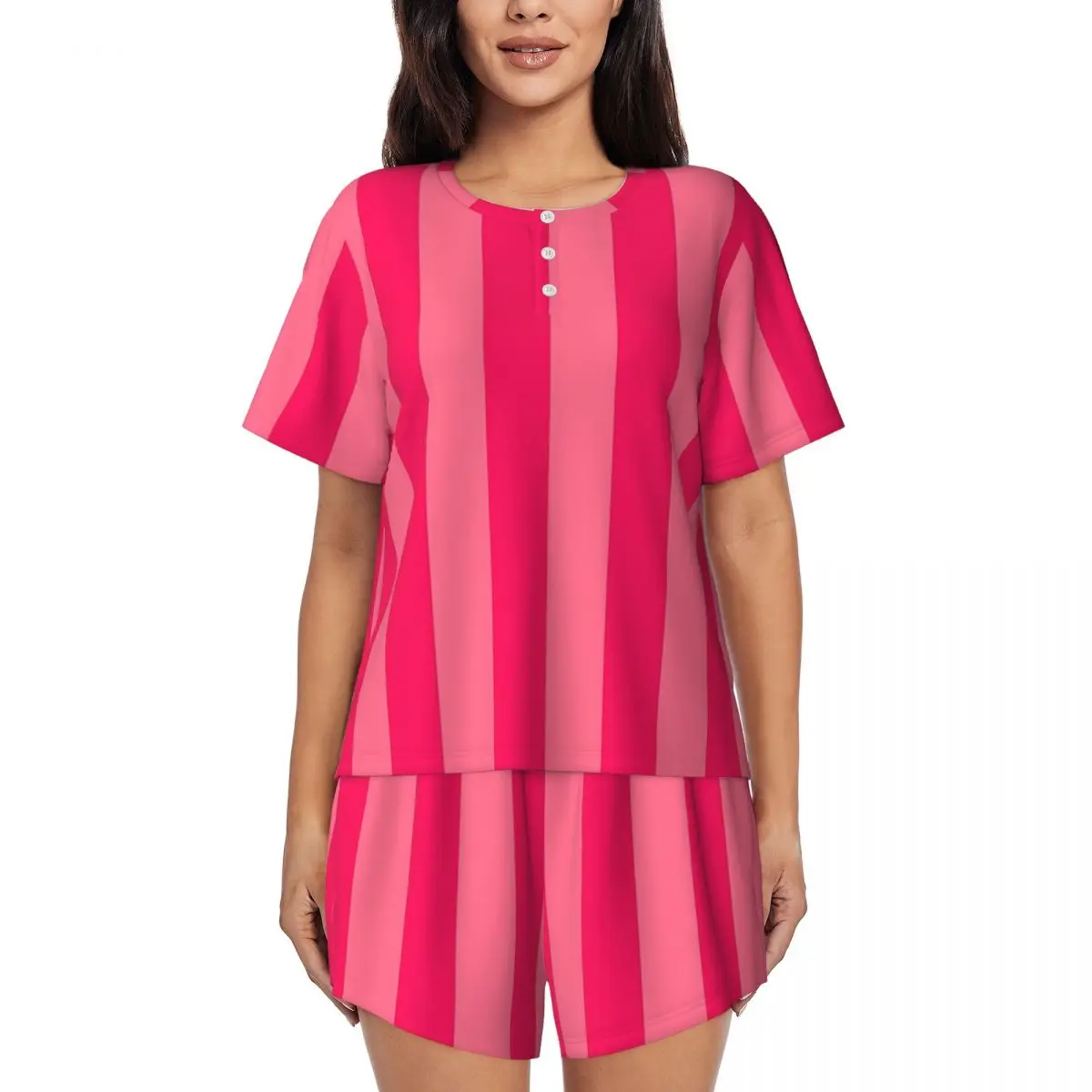 

Яркий комплект пижамы с ветхозакрашенным полосатым узором: ночная рубашка с круглым вырезом и коротким рукавом, а также шорты для сна для женщин