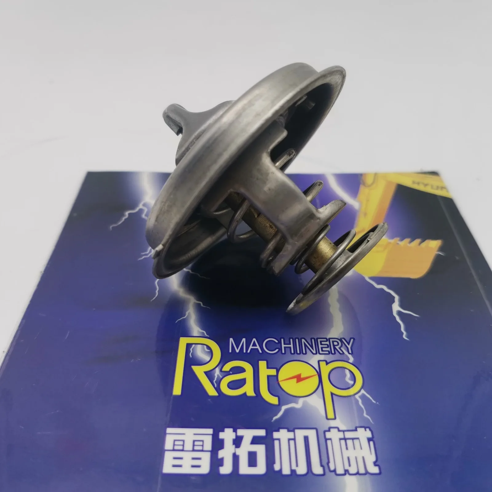 Excavator Parts Thermostat ME996365 For Kobelco SK200-5 SK200-6 6D34 6D34T Engine