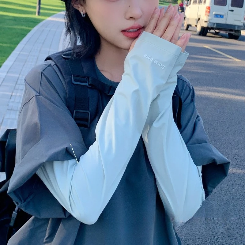 

Ice Silk Sun Protection Sleeves Summer Cooling Arm Sleeves Loose Anti UV Arm Covers for Outdoor Cycling Driving Daily Wear