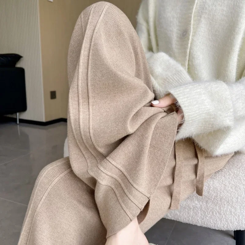 Pantaloni da donna autunno inverno nuovo stile morbido lavorato a maglia drappeggiato lungo taglio dritto allentato pantaloni larghi a vita alta alla moda