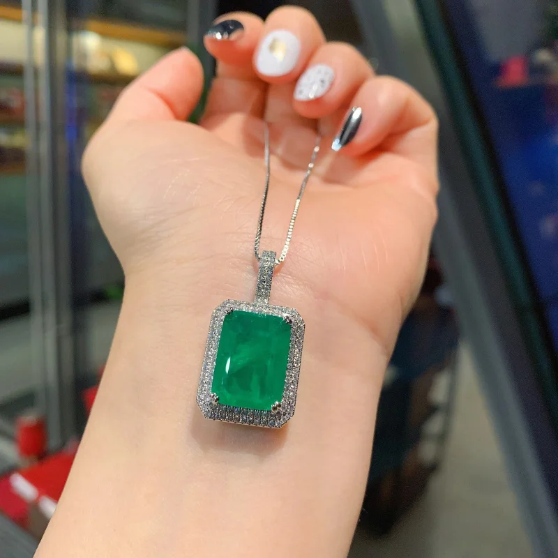 Jewelry European and American Fashion Emerald Inlaid Diamond Women's Pendant Earrings Main 12*16 9*12