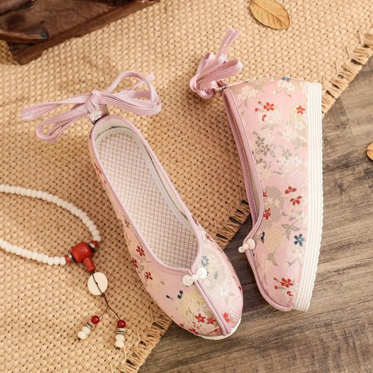 Round Toe Pearl Embroidered Hanfu Shoes Women Wedge Height Increase Ancient Style Dance Summer Han Element Shoes