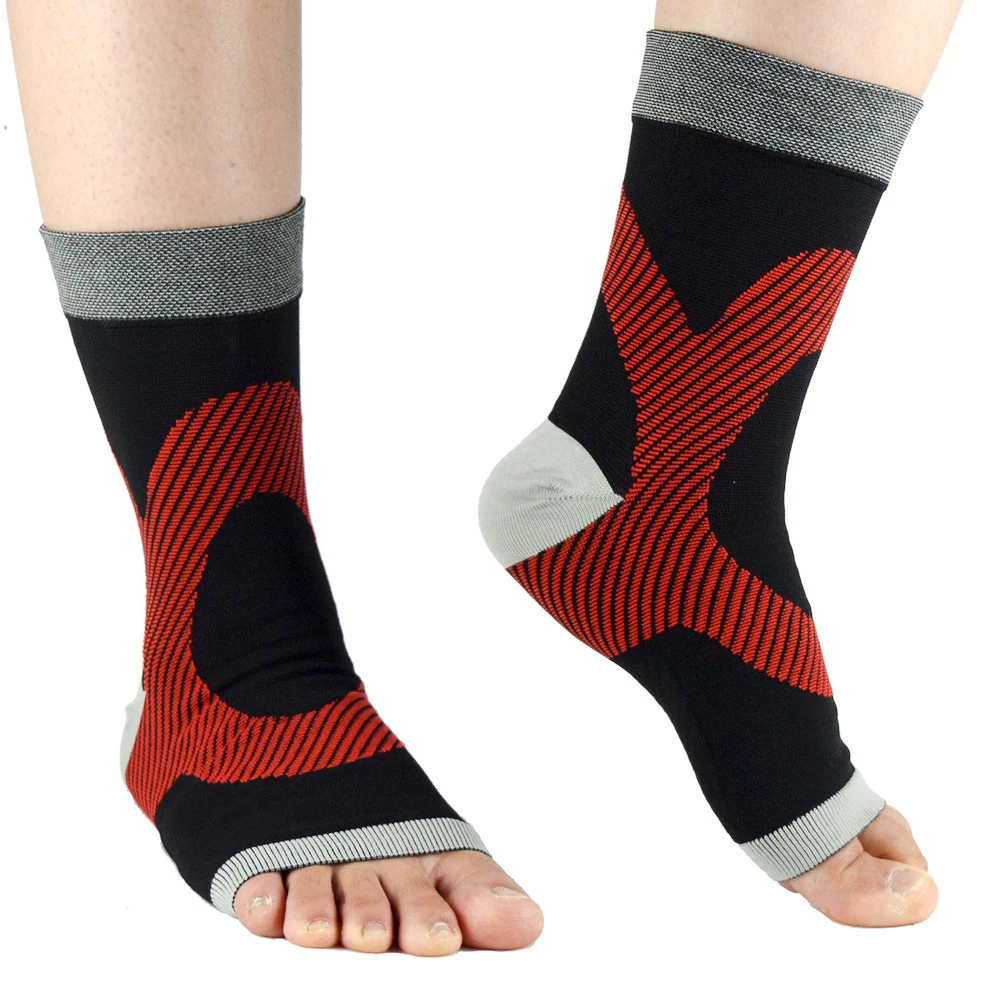 Plantar Fasciitis Sleeve - Relieve Heel Pain, Arch Support, Reduce Swelling - Compression Foot Sleeve, Plantar Fasciitis Sock