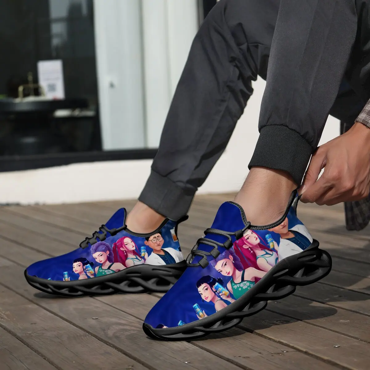 Eltern-Kind-Schuhe für Kinder für den Frühling, Cartoon-Charakter-Druck, leichte Turnschuhe, atmungsaktiv, flacher Absatz, Schnür-Freizeitschuhe