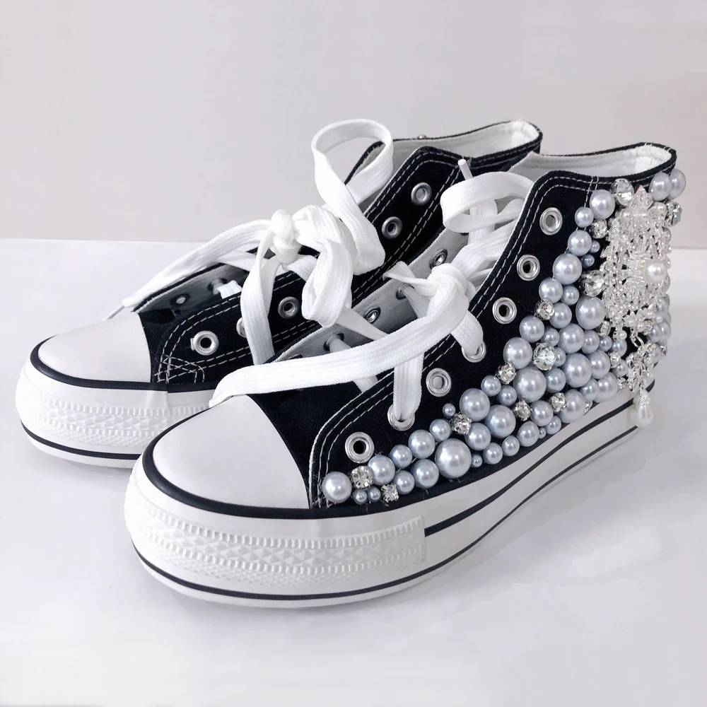 2022 New Arrival Fashion Shoes for Woman Diamond and Pearl Wedding Bridals Shoe High Top Canvas Shoes Sweet Party