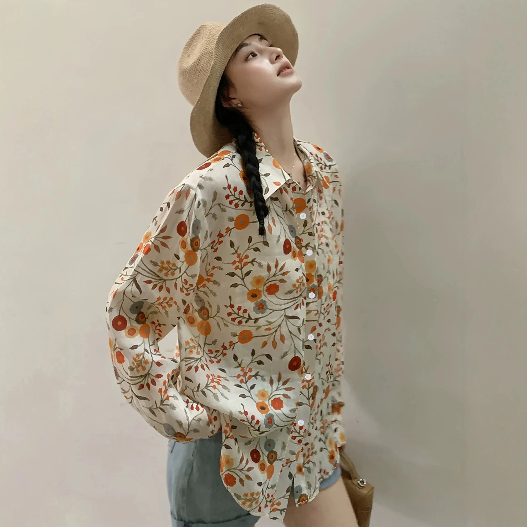 

New Spring Autumn Women's Long-sleeve Shirt with Plant and Floral Prints, Turned-down Collar, Versatile, Casual and Elegant