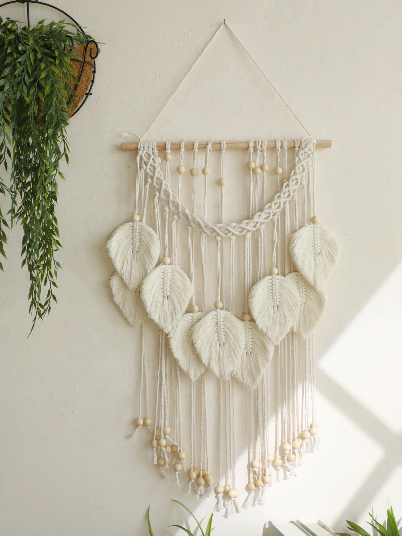 Handgewebter Boho-Kunst-Wandteppich mit 9 Blättern und Holzperlen, Wandteppich im Landhausstil, Kinderzimmer oder Schlafsaal, Dekorästhetik