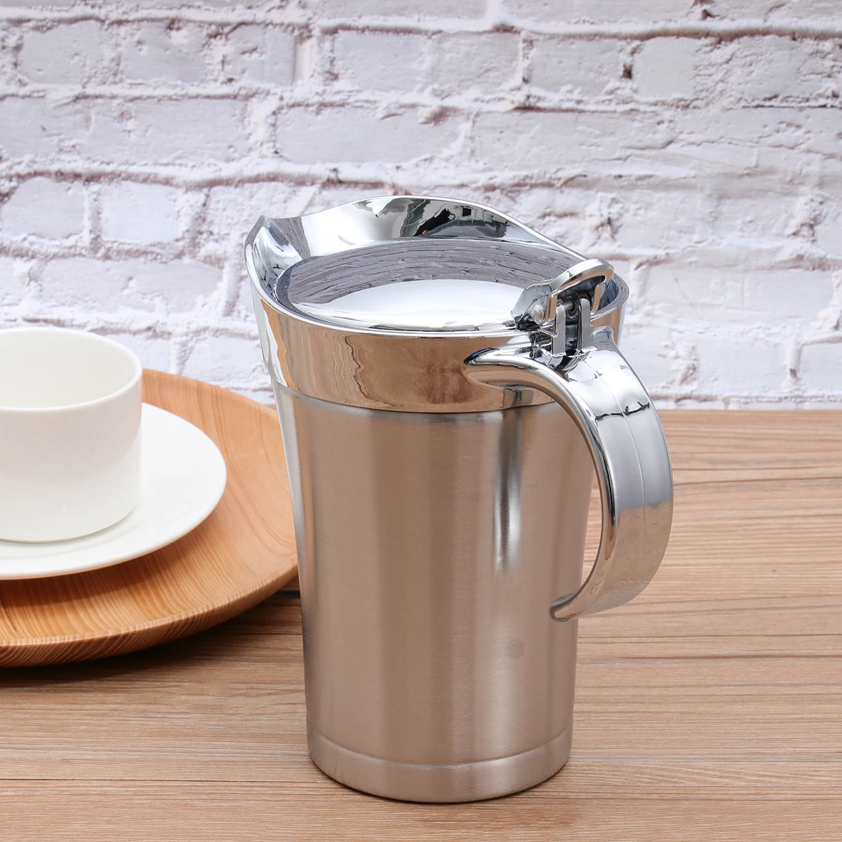 

Stainless Steel Oil Bottle Steak Sauce Dispenser Silver Tomato Pot Small Size Kitchen Decor Anti Drip Keeps Fresh No Leak Sturdy