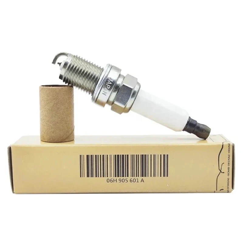 

4PCS Platinum Spark Plug 06H905601A PFR7S8EG for Volkswagen CC Sharan Beetle Magotan Golf Audi A1 A5 A6 Q3 Q5 R8 Skoda Yeti