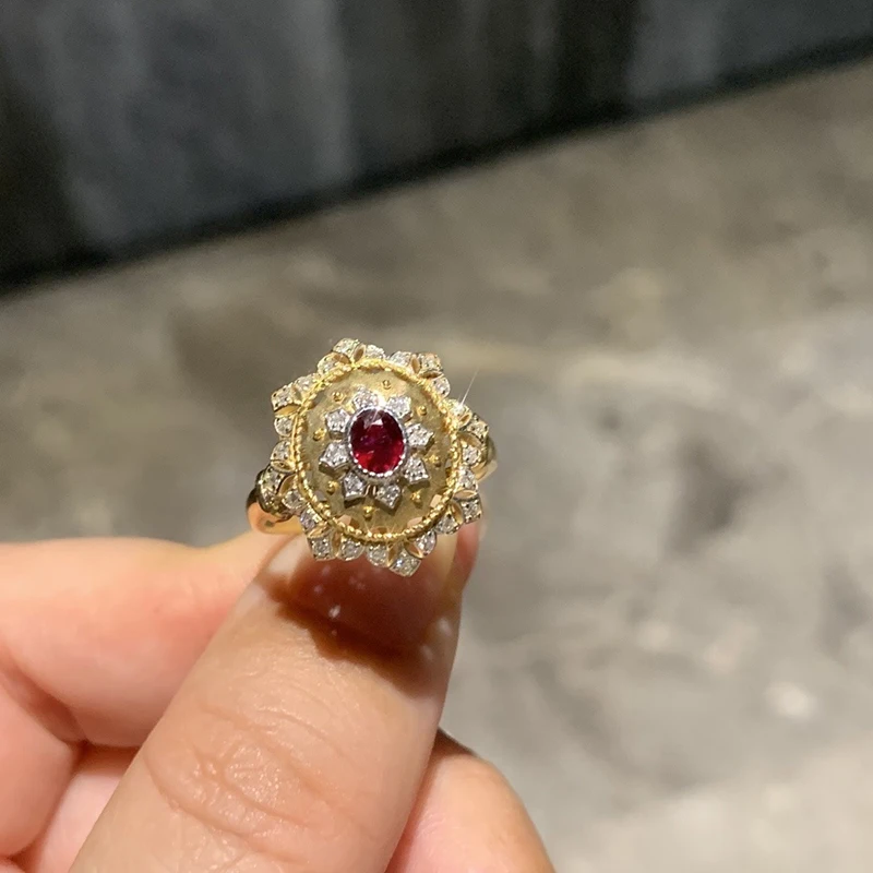 Aazuo Fine Jewely Vintage Style 18K Yellow Gold  Natrual Ruby Real Diamonds Flower Rings For Girls & Women Senior Banquet Party view 5