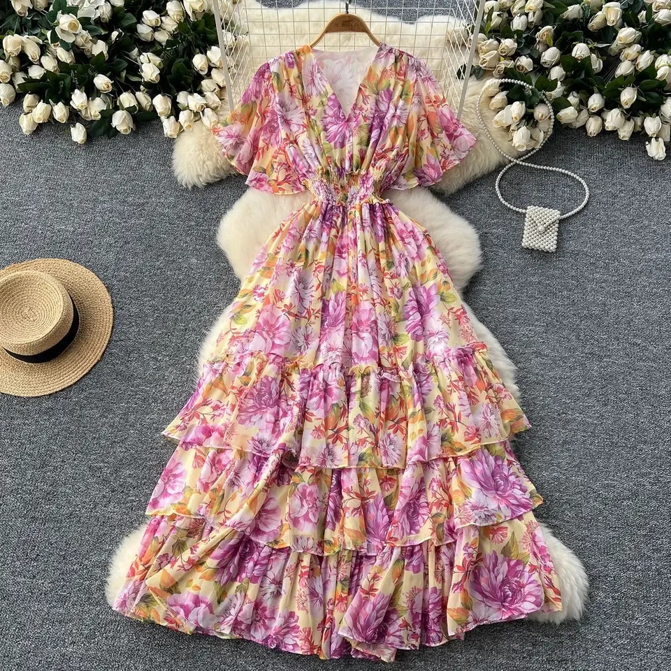 

French Retro V-neck Ruffle Sleeves Pleated Floral Dress for Women in Summer, High Waist, Slimming and Sagging Chiffon Long Dress