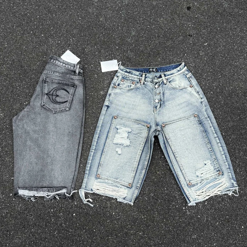 

Джинсовые шорты High Street в стиле хип-хоп Thug Club с карманами и вышивкой логотипа, рваные брюки с бахромой, мужские и женские потертые джинсы