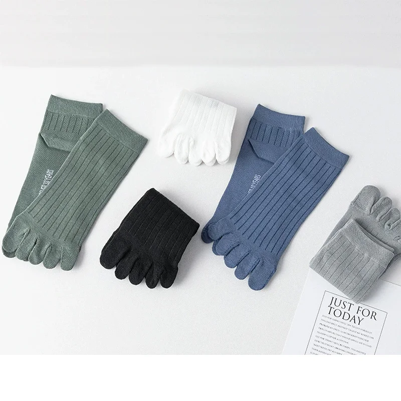 Носки до щиколотки с пятью пальцами, мужские хлопковые полосатые однотонные дышащие базовые впитывающие пот молодежные модные спортивные носки с короткими носками, студенческие