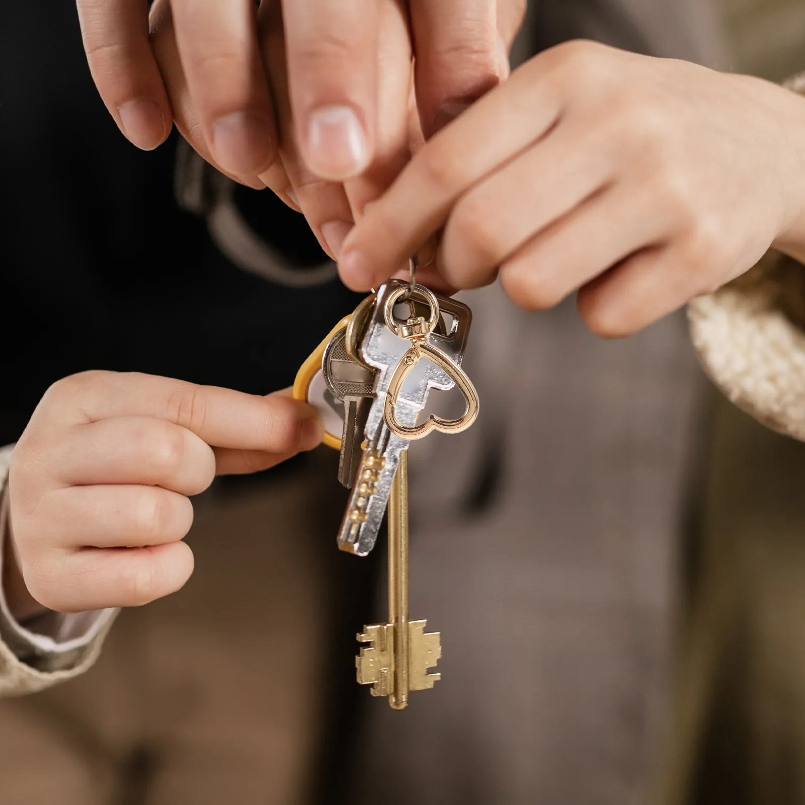 20 Piezas de Broches de Resorte en Forma de Corazón para Llaveros, Bolsos, Carteras, Proyectos de Manualidades y Organizadores de Llaveros
