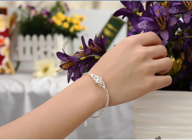 Korean Girl Bracelet Fashion Personalized Jewelry 925 Silver Butterfly Love Flower Gift for Mom Chain Birthday Mother's Day Gift