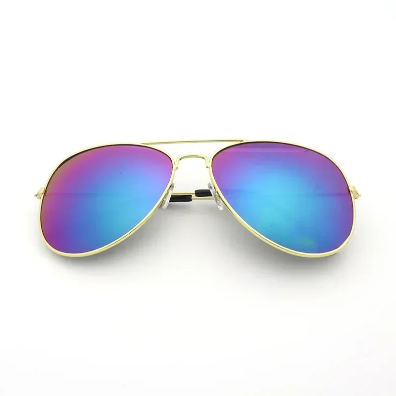 Occhiali da sole polarizzati per uomo e donna occhiali riflettenti colorati occhiali da sole da guida lenti pilota Unisex nere UV400 Gafas De Sol
