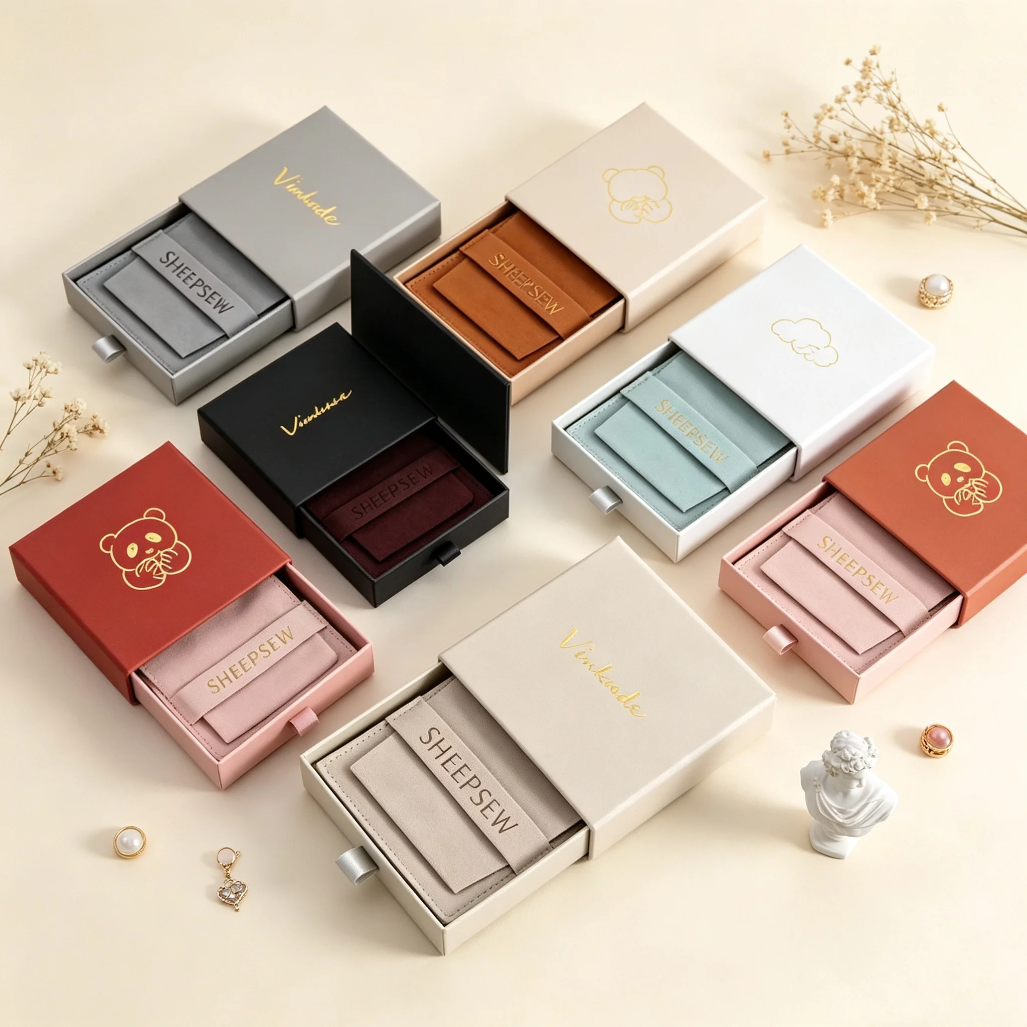 SHEEPSEW Jewellery Gift Packaging 24Pcs Custom Logo Slide Drawer Cardboard Jewelry Box With Foam Microfiber Velvet Storage Bag F