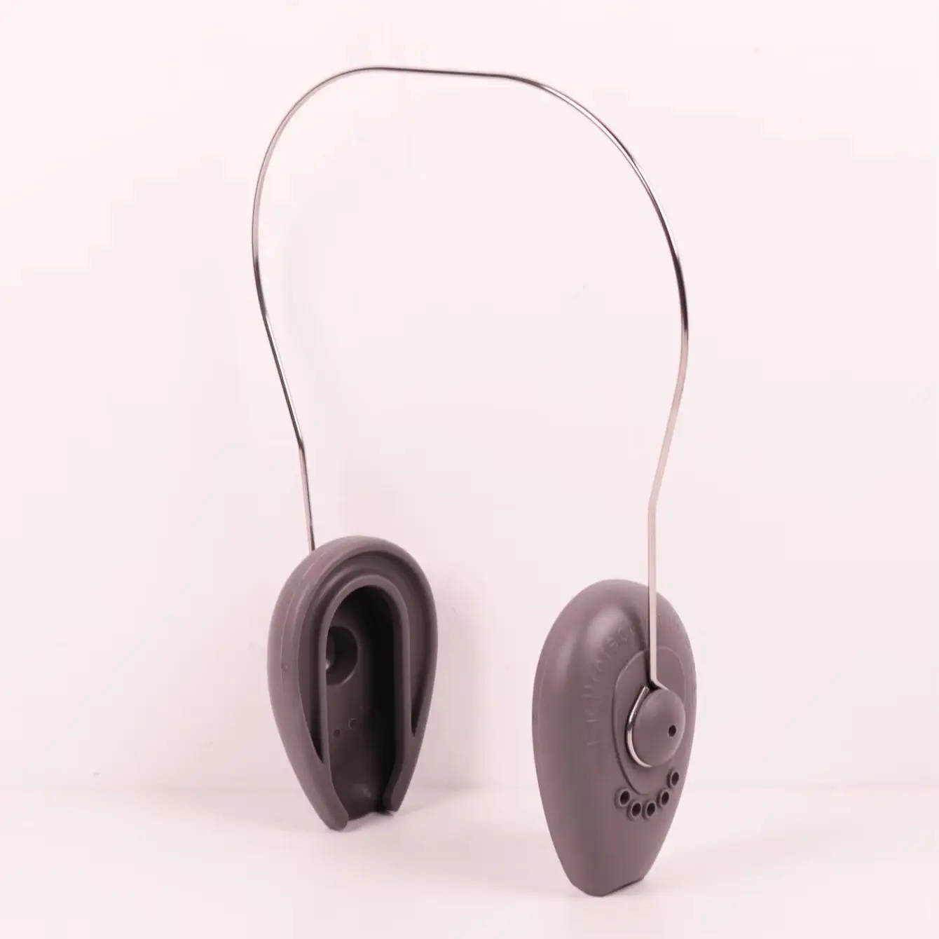 

Silicone earmuffs, hair dye earmuffs with hanging brackets,salon home hair care styling tools Special for real hair wigs