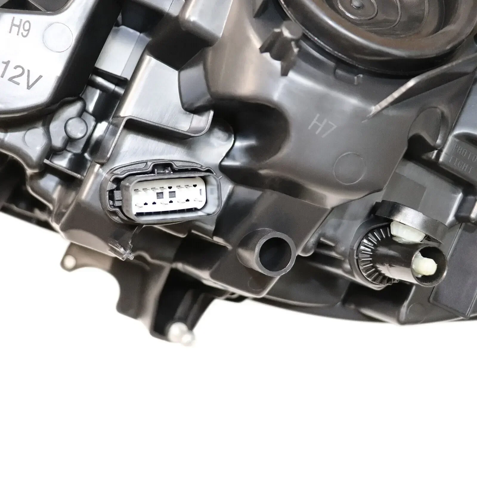 مجموعة المصابيح الأمامية للركاب Ford Fusion RH 2017-2020 - هالوجين مناسب مباشر، غير LED (سفينة أمريكية سريعة)