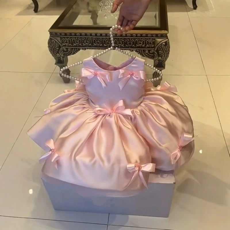 New high-end pink bow flower girl dress for girls, suitable for hosting birthday parties and piano performances