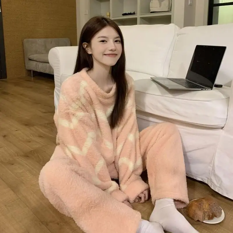 

Women's pajamas autumn winter new model thicken Comfortable Sleepwear coral fleece keep warm Cotton Pajama Set homewear suit