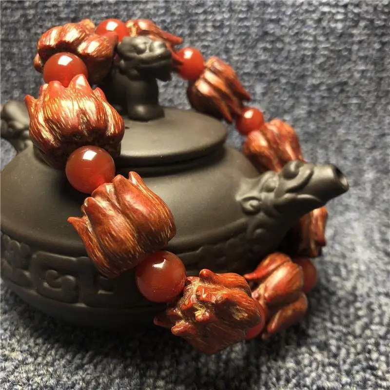 Boutique Blood Dropping Lotus Bodhi Bracelet Blood Dropping Lotus Bodhi Buddha Beads Screw Pine Men's and Women's Rosary Bracele