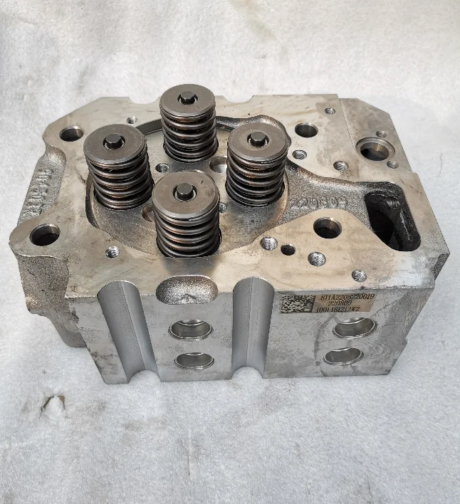 Complete 6M26C Cylinder Head 1001481211 for Construction Machinery Diesel Engine Parts