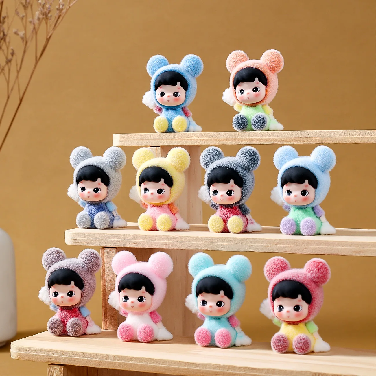 

10-Piece Set of Cartoon Ornaments: Cute Figurines, Desktop Decor, Adorable Mini Ornaments, Car Decor, and Gifts