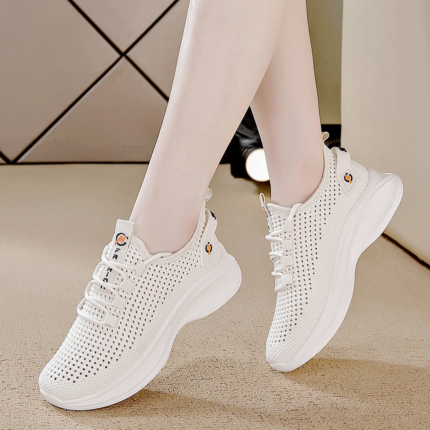 

2026 New Women's Breathable Mesh Sneakers Hollow Out Slip-On Sports Shoes for Woman Fashion Casual Summer Running Shoes Ladies