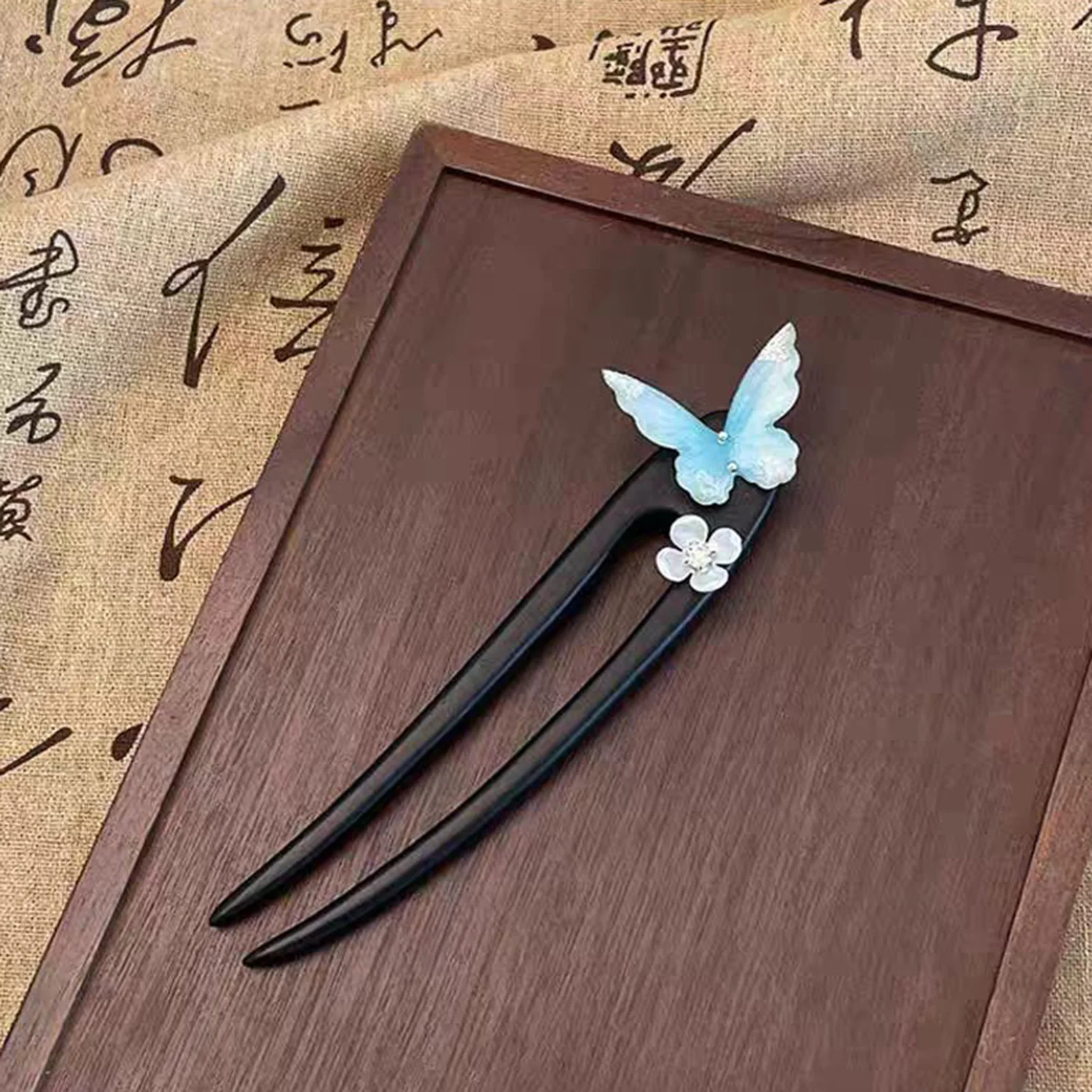 U Shaped Wooden Hai…