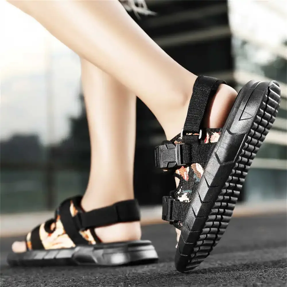 Non-slip Sole Black Brown Boots Slip-resistant Sandals Man Shoes Leopard Flip Flops Sneakers Sports Price Boty Topanky