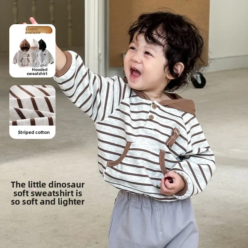 

Детская полосатая толстовка с капюшоном, новинка 2025, осенняя корейская версия для мальчиков, контрастный топ с капюшоном, модная детская кукла, осенний наряд