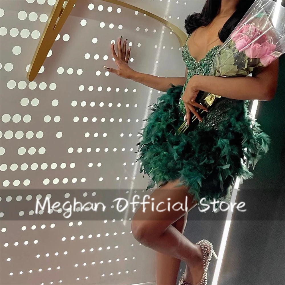 Emerald Green Short Prom Dresses For Black Girls Bead Crystal 2024 Birthday Luxury Dress Feather Birthday Party Gown Customized