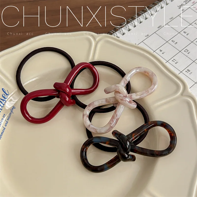 

Ацетатное кольцо для волос с вырезами и бантом, изысканное, для низкого хвоста, эластичное, с надежной фиксацией, нескользящее, не цепляет волосы, стильное, повседневное, корейские аксессуары для волос