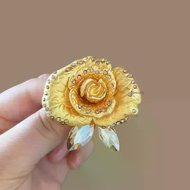 1/4Pcs Women Unisex Enamel Rhinestone Plants Party Office Brooch Charming Rose Flower Brooches Pins Fashion Jewelry Gifts
